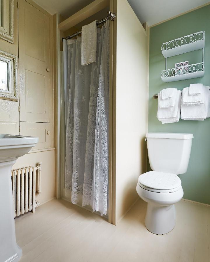 Cliff Lodge Nantucket Esterno foto